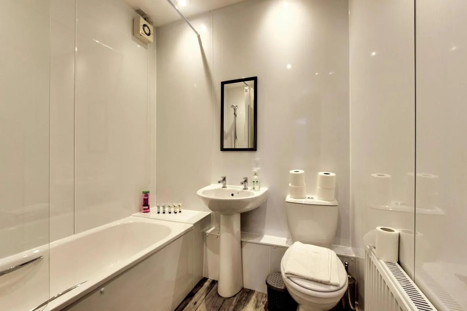 Guestready - Bright & Airy 1Br Flat In Center Lejlighed Edinburgh 0*,  Storbritannien